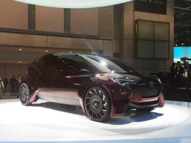 2017东京车展：丰田正式发布全新燃料电池MPV
