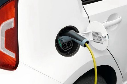 大众电动车电池组保持高效充电，16万公里仍可保持70%电容量