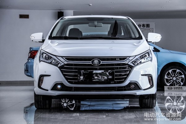 秦100实拍