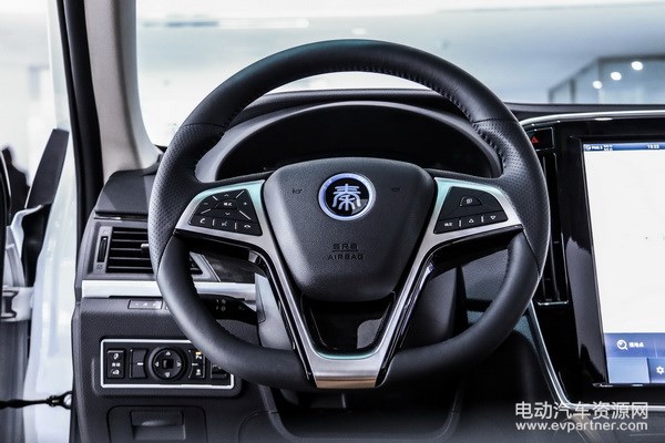 秦100实拍