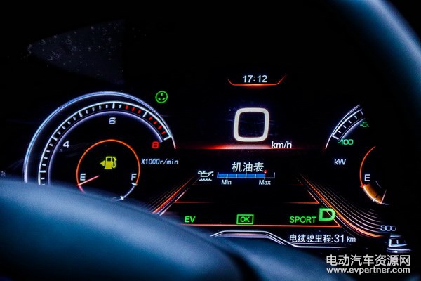 秦100实拍